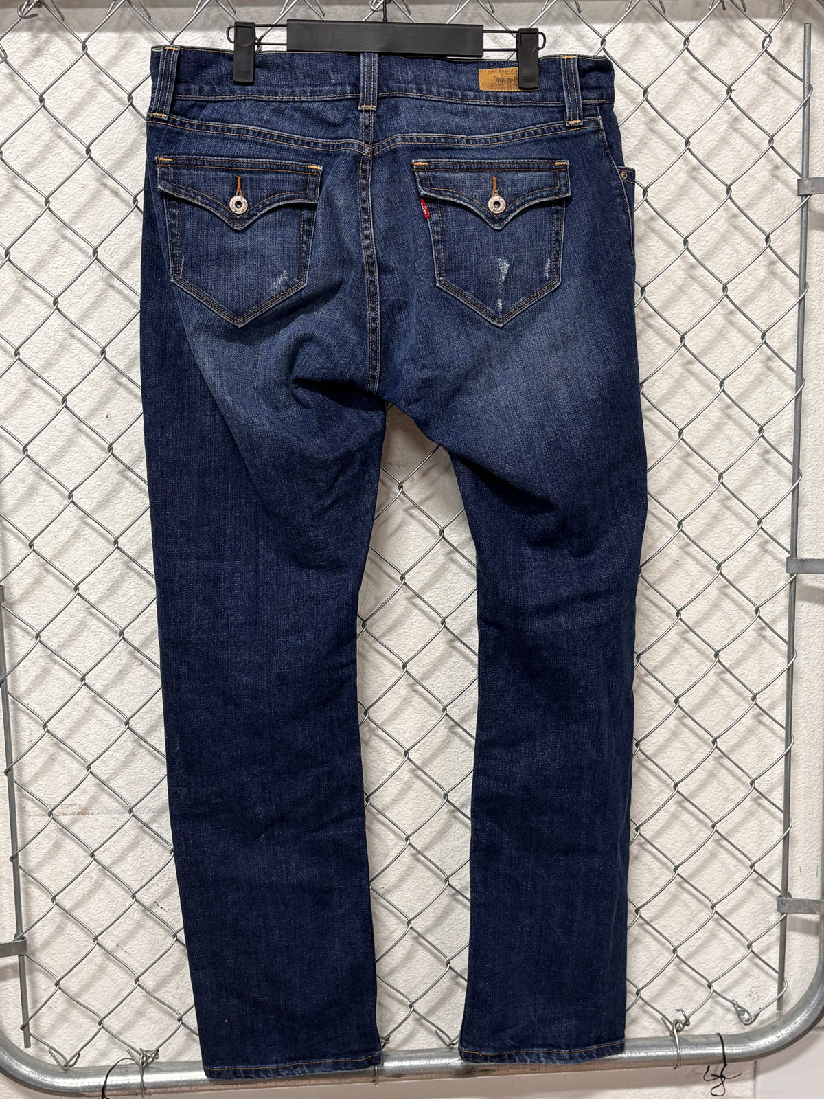 Levi's Women's 542 Pencil Jeans Size 34x31