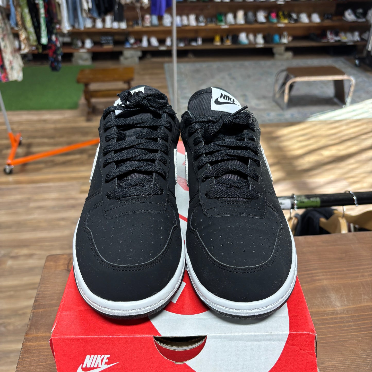 Nike Big Low 'Black White' Size 9