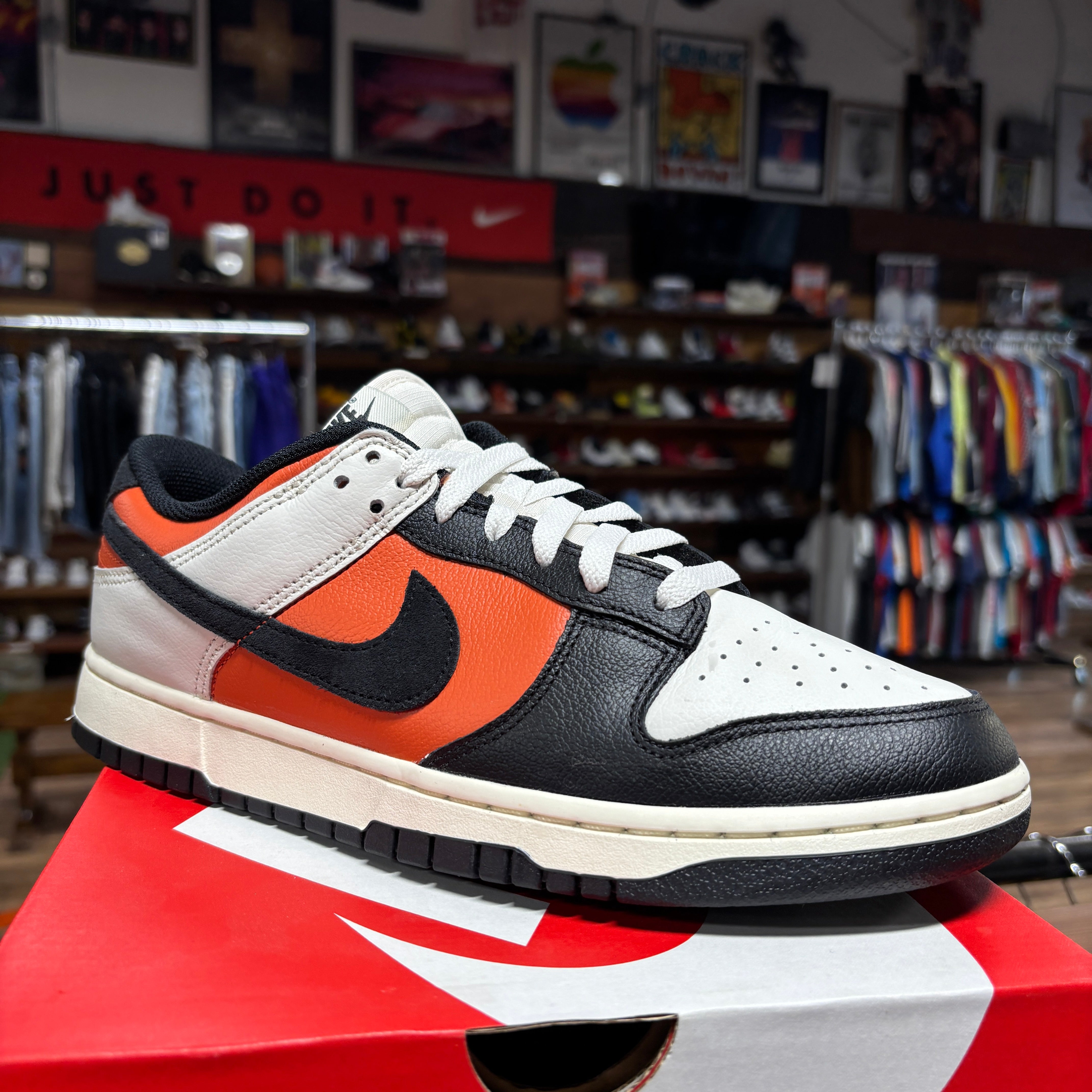 nike dunk low size 9.5