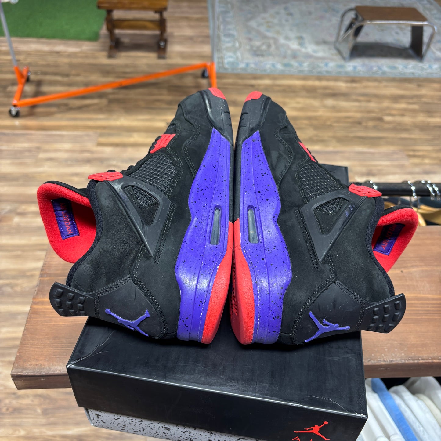 Jordan 4 'Raptors' Size 10.5