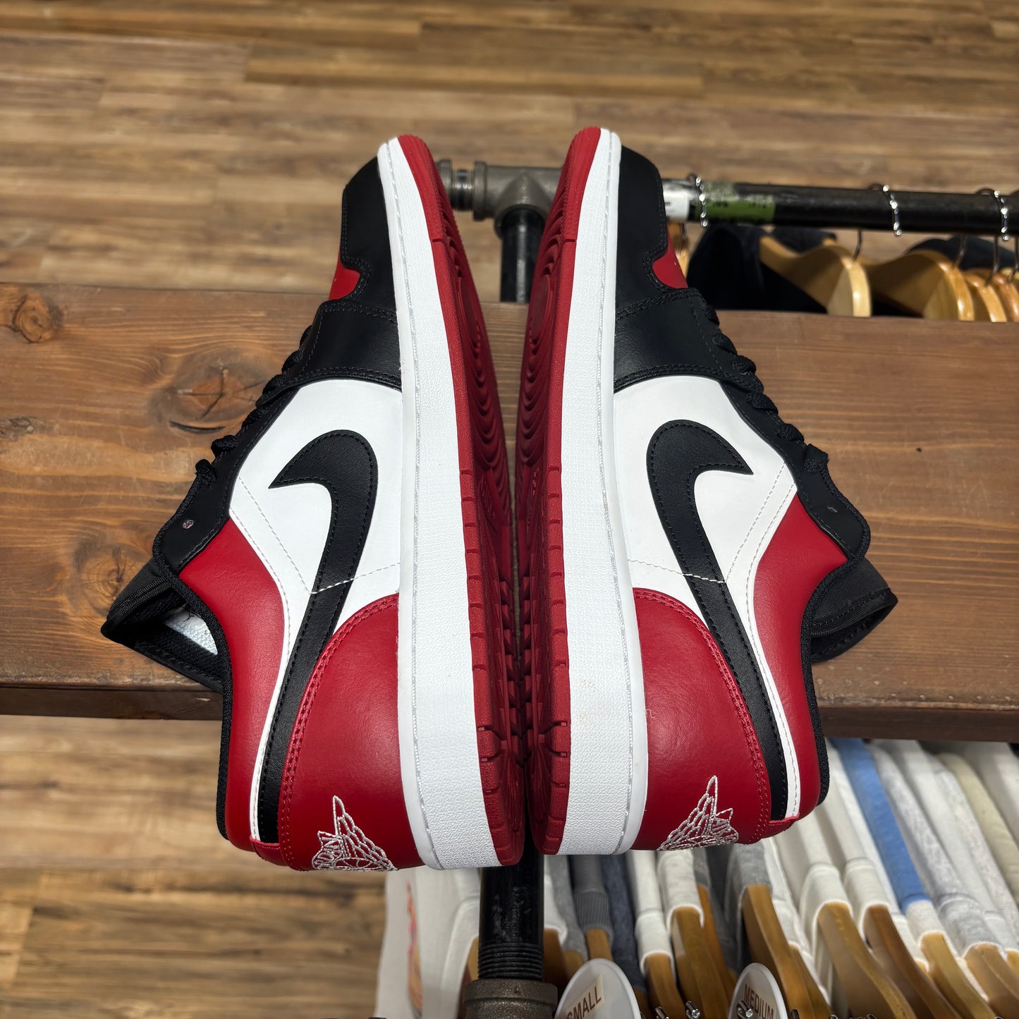 Jordan 1 Low 'Bred Toe' Size 12