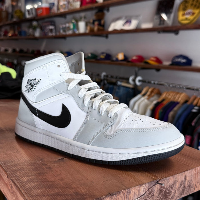Jordan 1 Mid 'Grey Fog' Size 10W/8.5M
