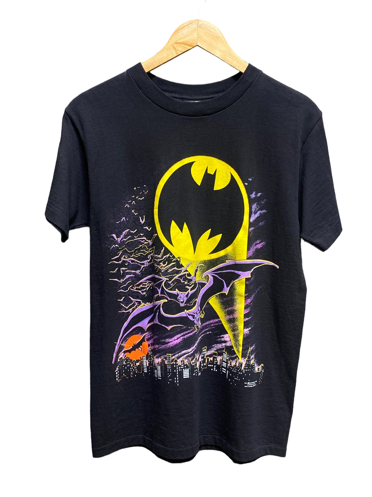 Vintage 1988 Batman Bat Signal Comic Graphic Tee Size Medium