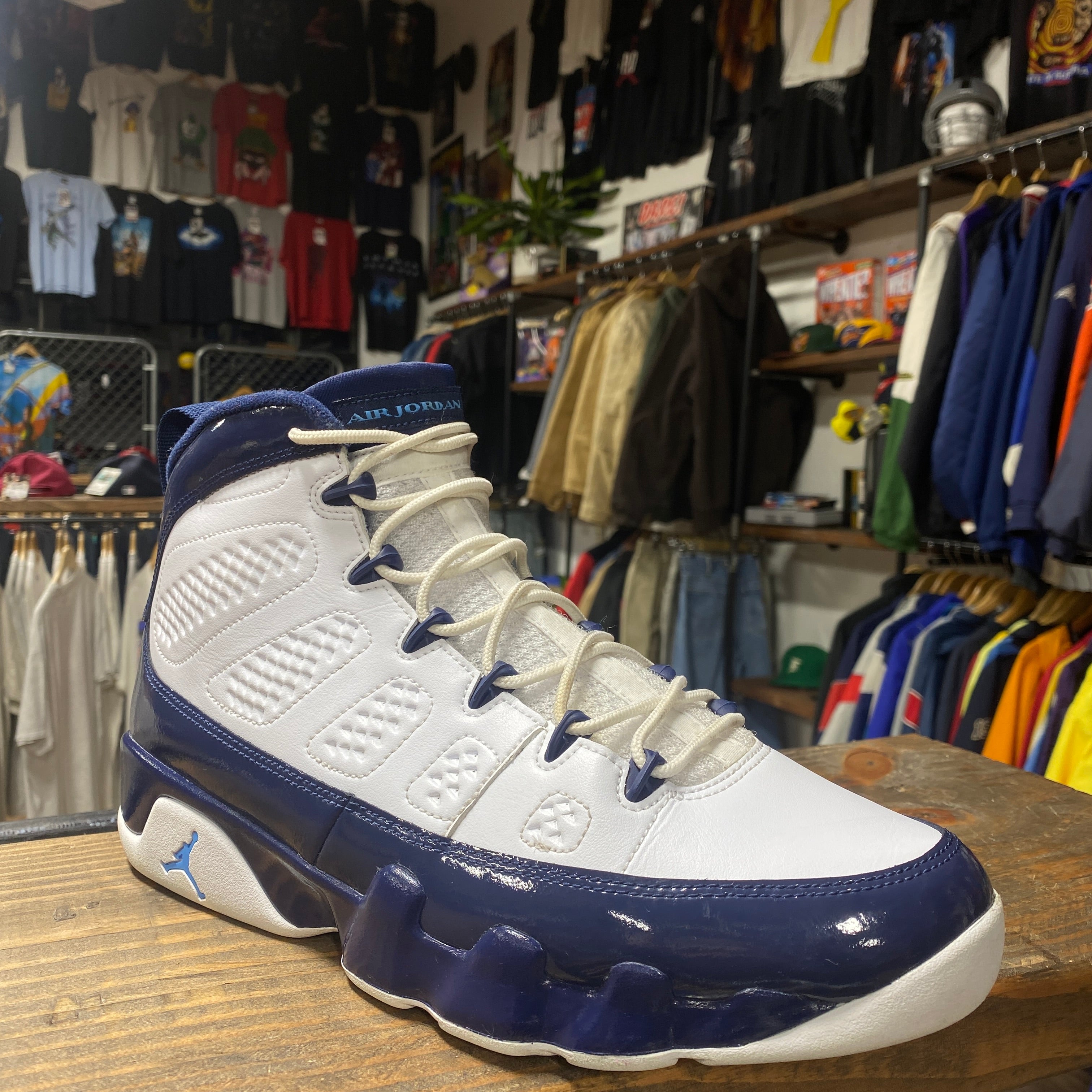 Air jordan 9 on sale unc