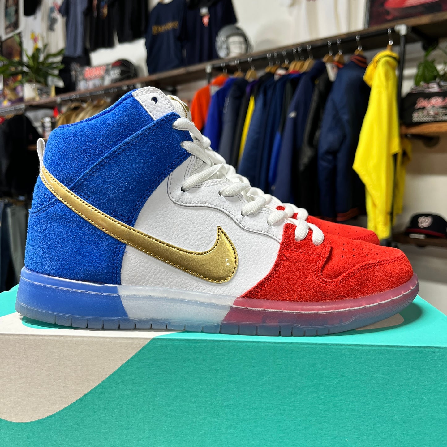 Nike SB Dunk High 'Tricolor USA' Size 9
