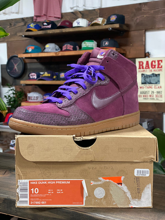 Nike Dunk High 'Red Oxide Purple' Size 10
